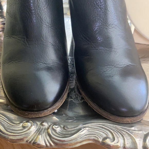 FRYE Strappy Chunky Heel Leather Booties with PickStitch accents Naomi Style - Picture 3 of 14